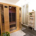 Behomes Peaceful Retreat W Sauna Near S Apartment Bari