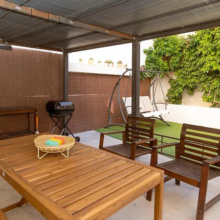 Behomes Peaceful Retreat W Sauna Near S Apartment *