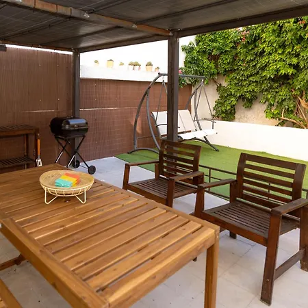 Апартаменти Behomes Peaceful Retreat W Sauna Near S *