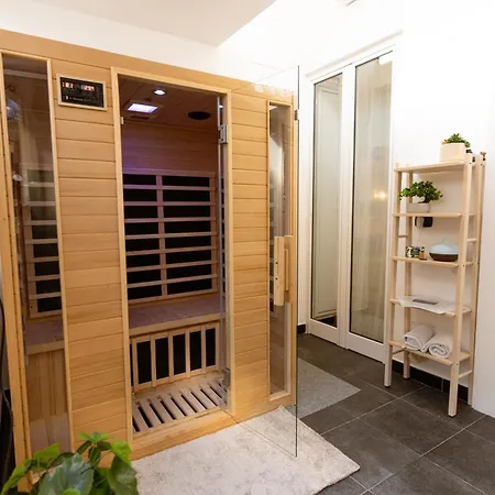 Behomes Peaceful Retreat W Sauna Near S Apartment Bari