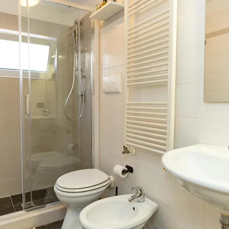 Behomes Peaceful Retreat W Sauna Near S Bari